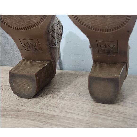 Dolce Vita Women's Size 6.5 Jiffy Ankle Boot Block Heel Booties Tan Khaki Suede - Picture 8 of 8